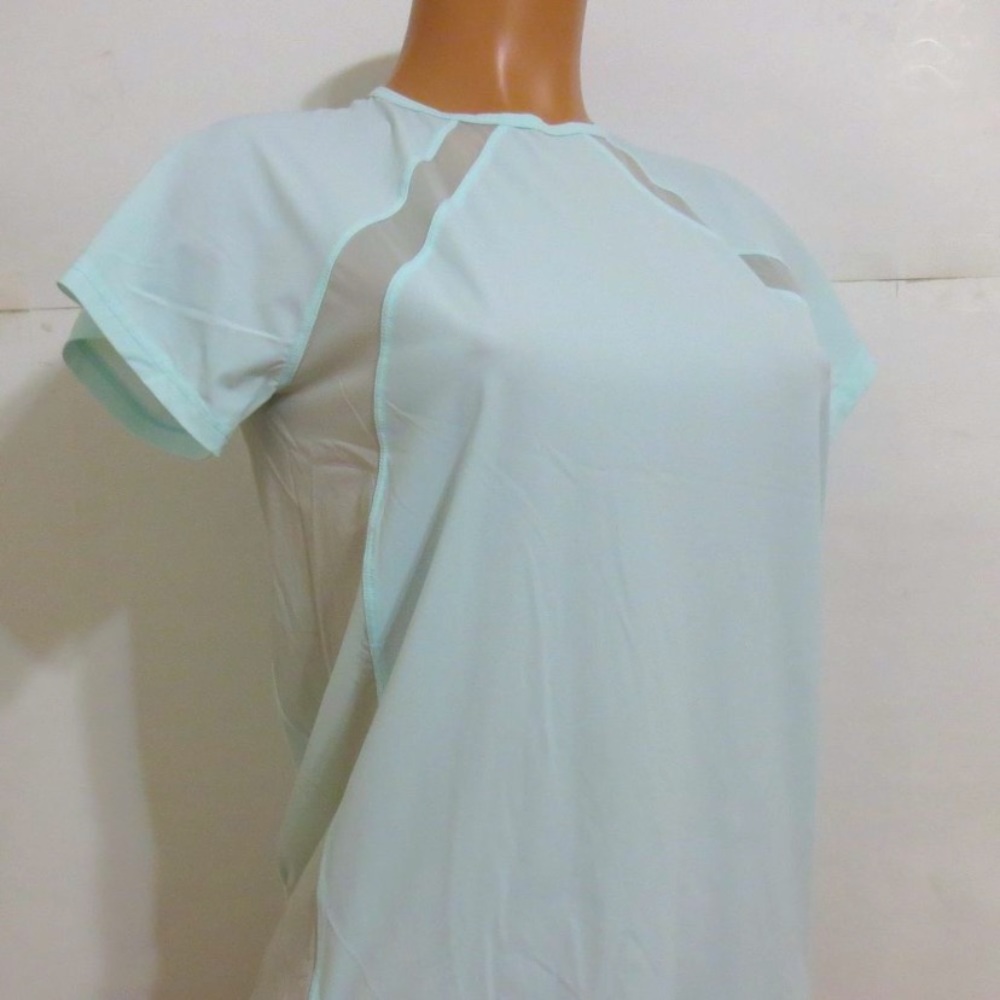 Athleta Ultimate Hybrid Tee Top Aqua XXS